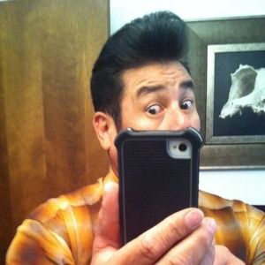 Meet your Posher, Luis